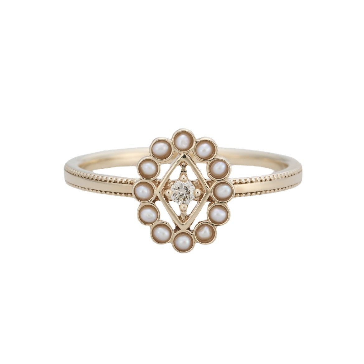 Fashion Commuting Pearl Ring