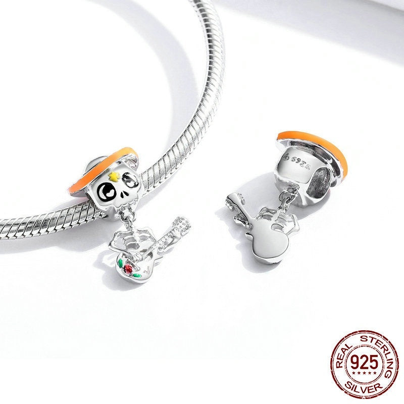 Charm Miguel Guitarrista (Halloween) ✨ Plata de Ley s925